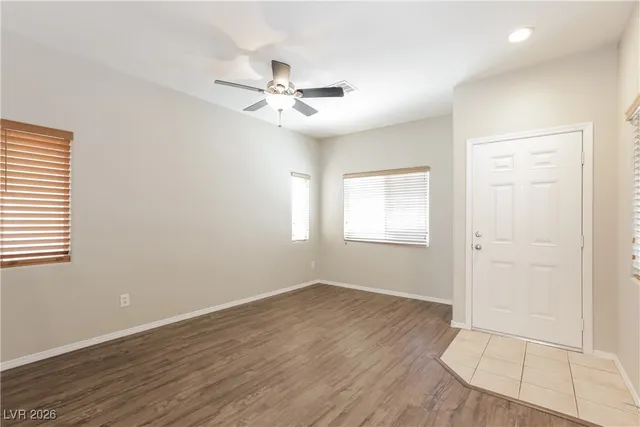 $1,975 | 10536 Blanca Peak Avenue, Las Vegas, NV 89129