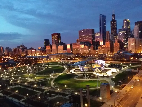 $470,000 | 400 East Randolph Street, Unit 2307, Chicago, IL 60601