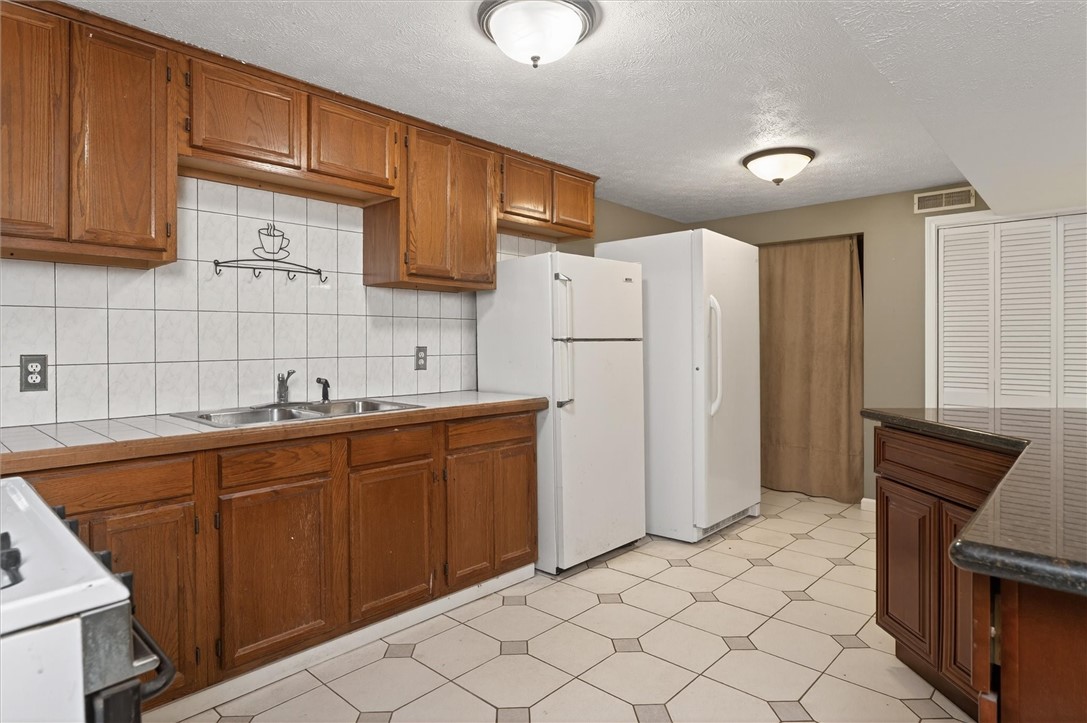 9 Cold Spring Circle Gates, NY 14624 - Photo 42 of 47