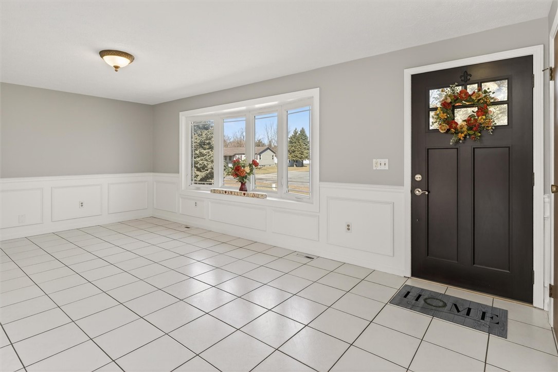 9 Cold Spring Circle Gates, NY 14624 - Photo 9 of 47