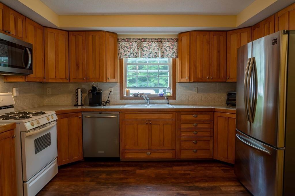 313 Colrain Shelburne Road Shelburne, MA 01370 - Photo 15 of 35 Gallery Image 15