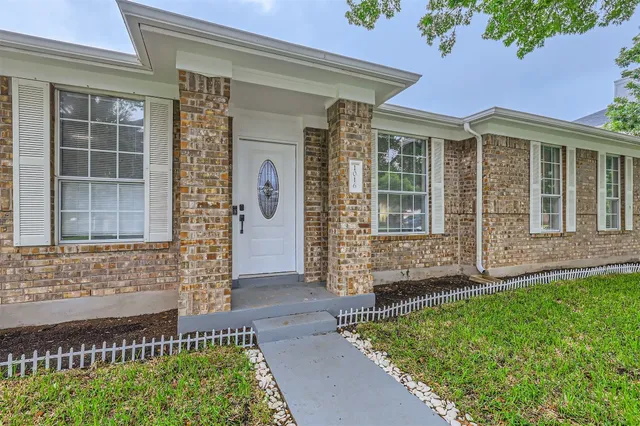 $449,999 | 1016 Thackeray Lane, Pflugerville, TX 78660