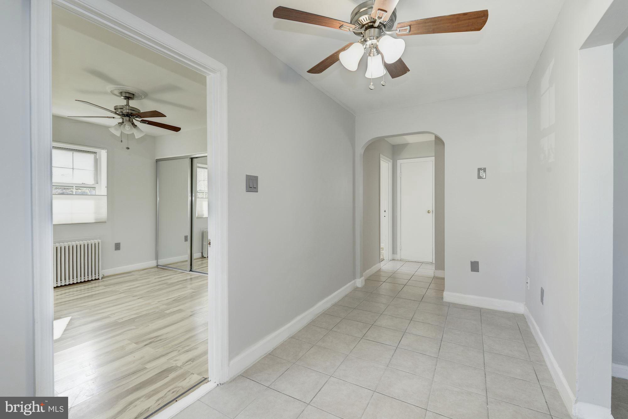 5320 8th Road South, Unit 3 Arlington, VA 22204 - Photo 8 of 18 Dining Room