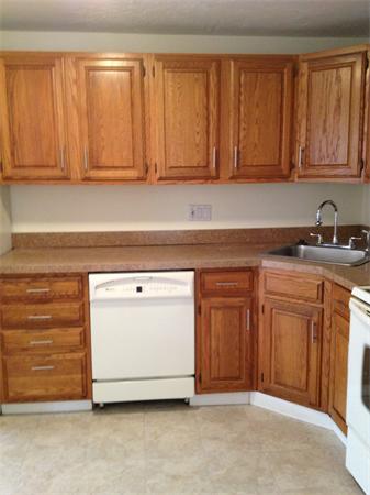 112 B Ridgefield Circle, Unit B Clinton, MA 01510 - Photo 8 of 24 Gallery Image 8
