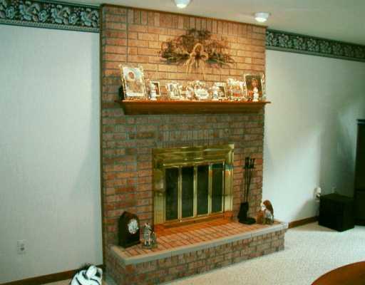 10161 Meinert Road Wexford, PA 15090 - Photo 3 of 7 Gallery Image 3