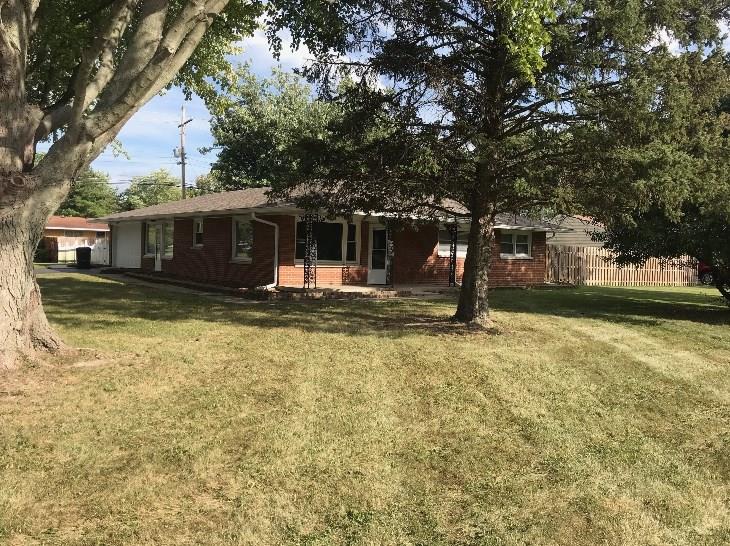 495 Howard Road Greenwood, IN 46142 - Photo 1 of 45 Gallery Image 1