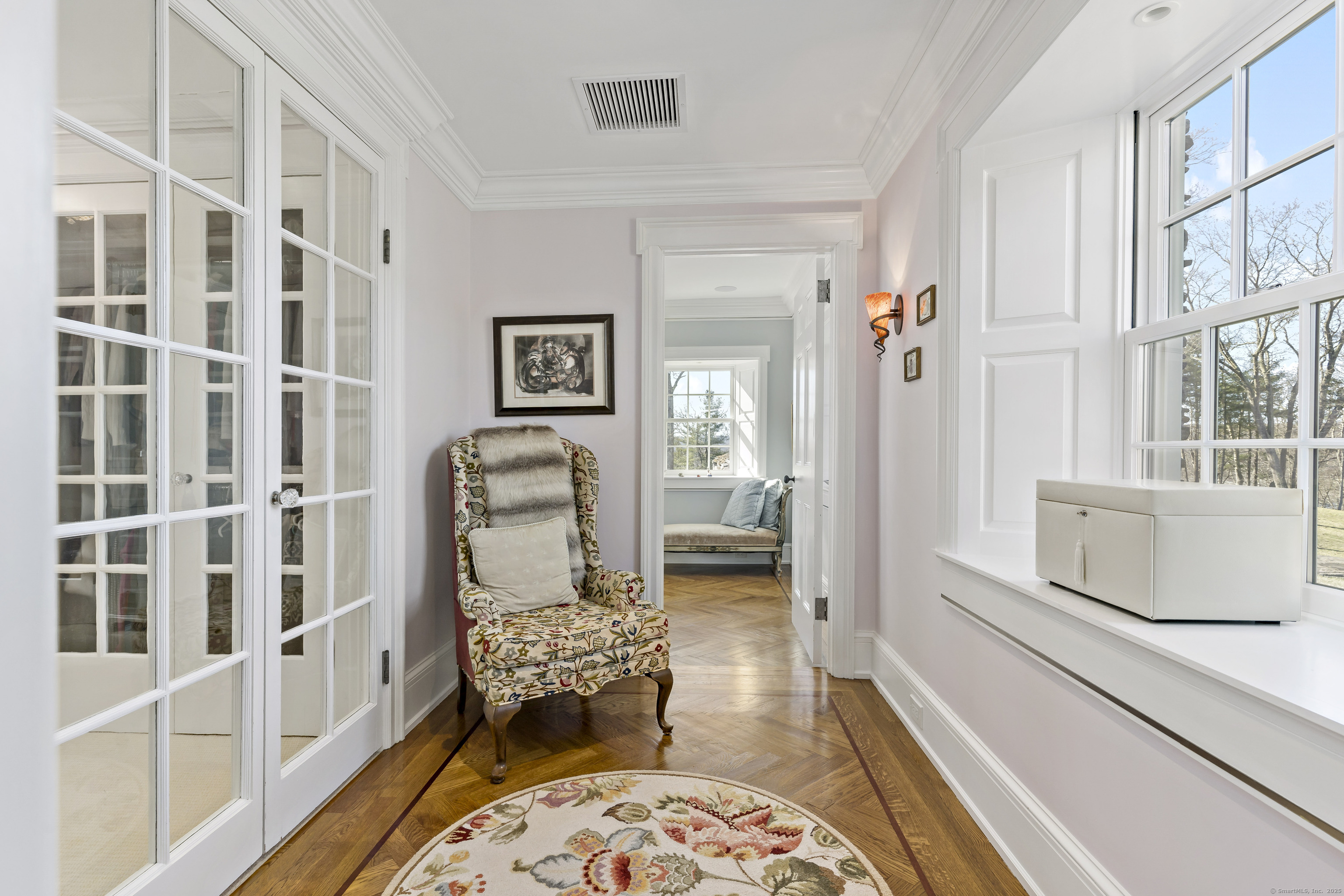 153 Ferry Road Lyme, CT 06371 - Photo 19 of 32 a living room with furniture and a rug