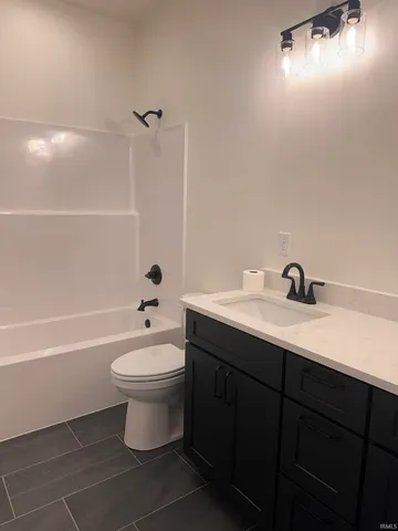 $496,000 | 35 Pond Vw Drive, Delphi, IN 46923