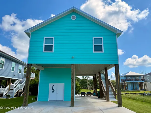 $490,000 | 4082 Cardinal Street, Bay St. Louis, MS 39520