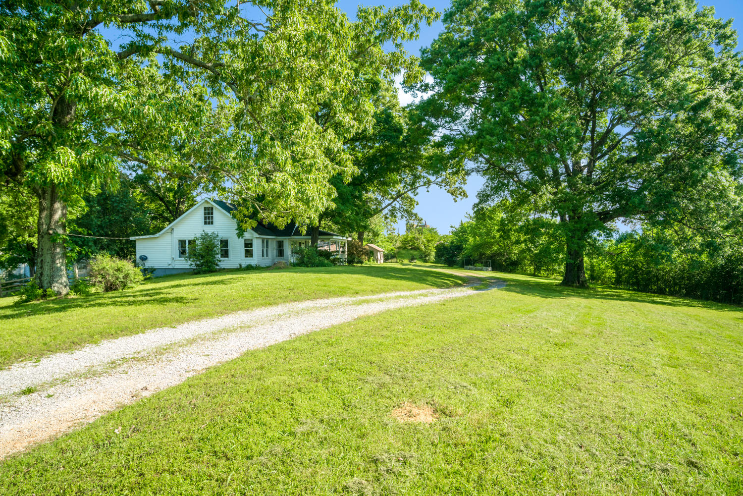 1660 Saunders Road Ringgold, GA 30736 - Photo 1 of 29 1660_Saunders_Rd_01