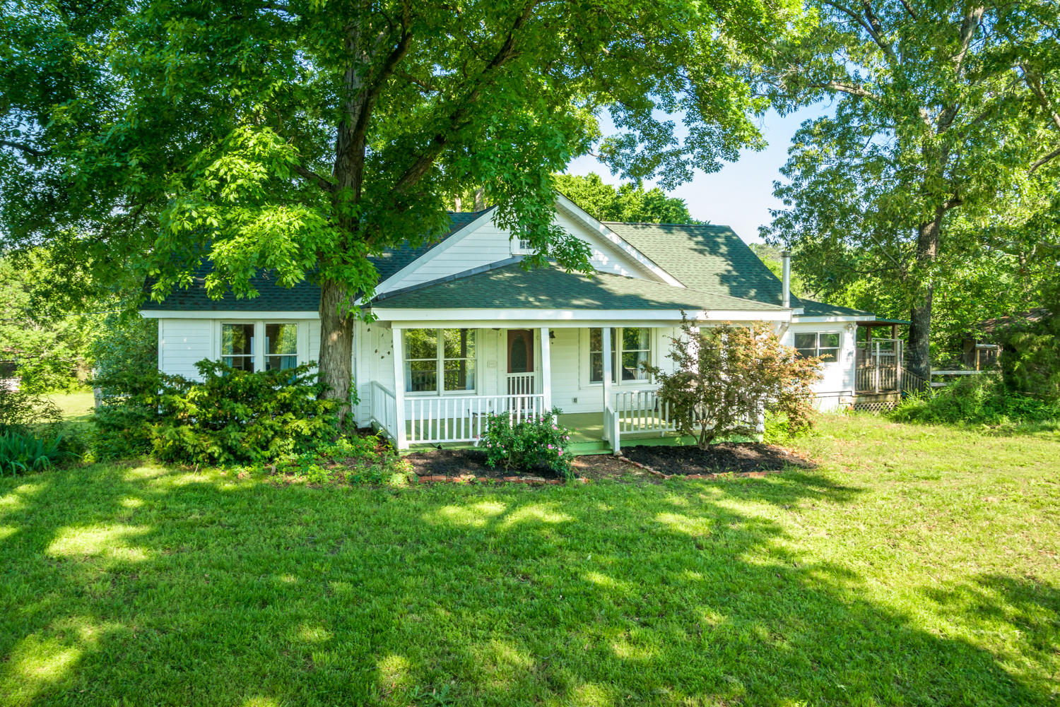 1660 Saunders Road Ringgold, GA 30736 - Photo 2 of 29 1660_Saunders_Rd_02