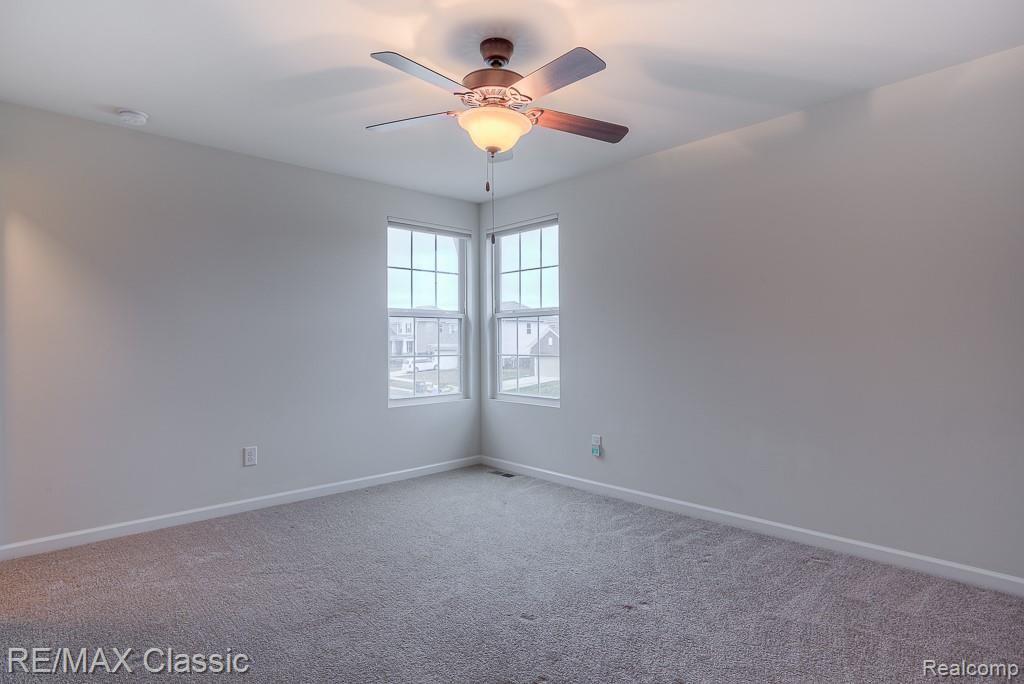 29845 Macintosh Lane New Hudson, MI 48165 - Photo 35 of 46