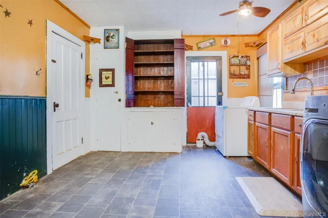 view of an entryway with wooden floor