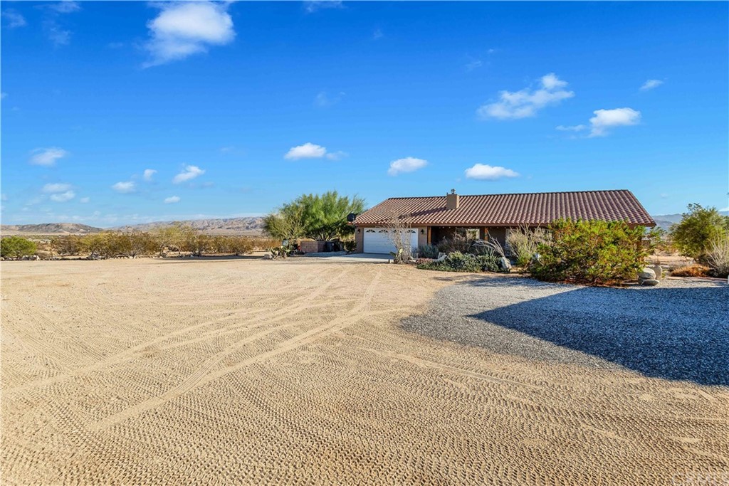 62401 Sunflower Road Joshua Tree, CA 92252 - Photo 6 of 75