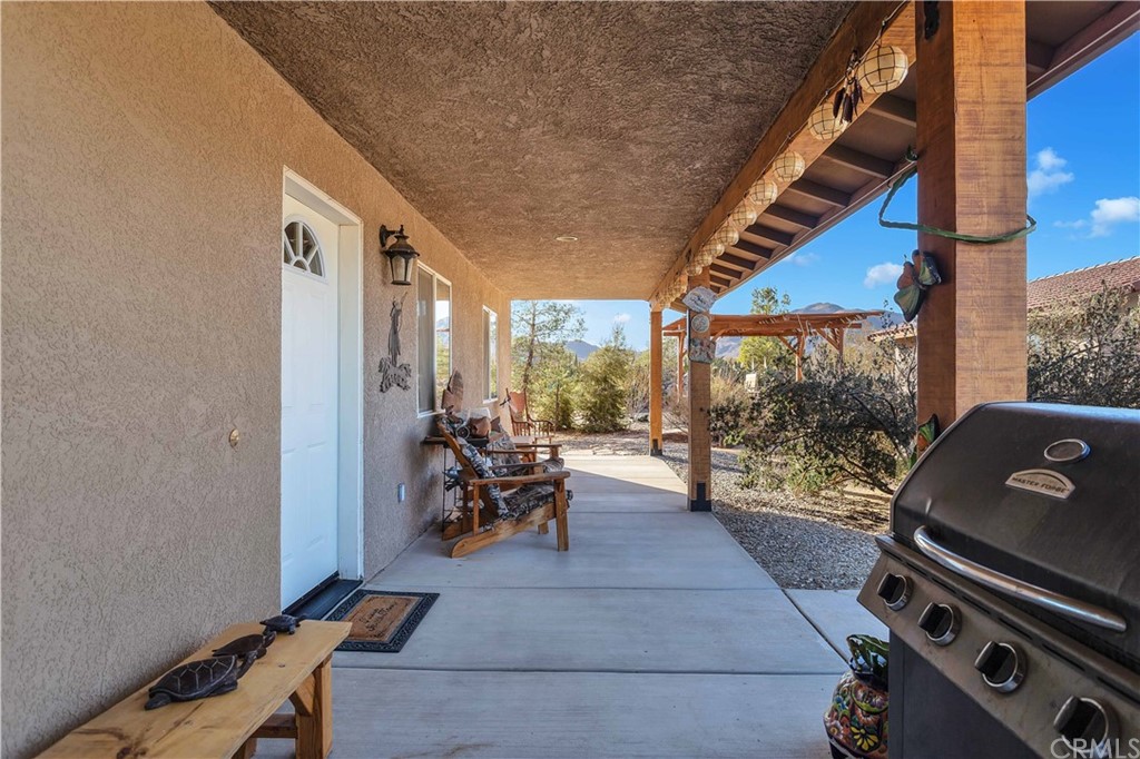 62401 Sunflower Road Joshua Tree, CA 92252 - Photo 7 of 75 a view of outdoor space with seating area