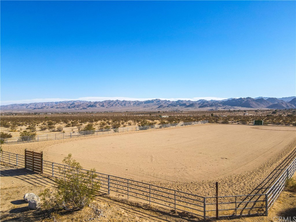 62401 Sunflower Road Joshua Tree, CA 92252 - Photo 61 of 75