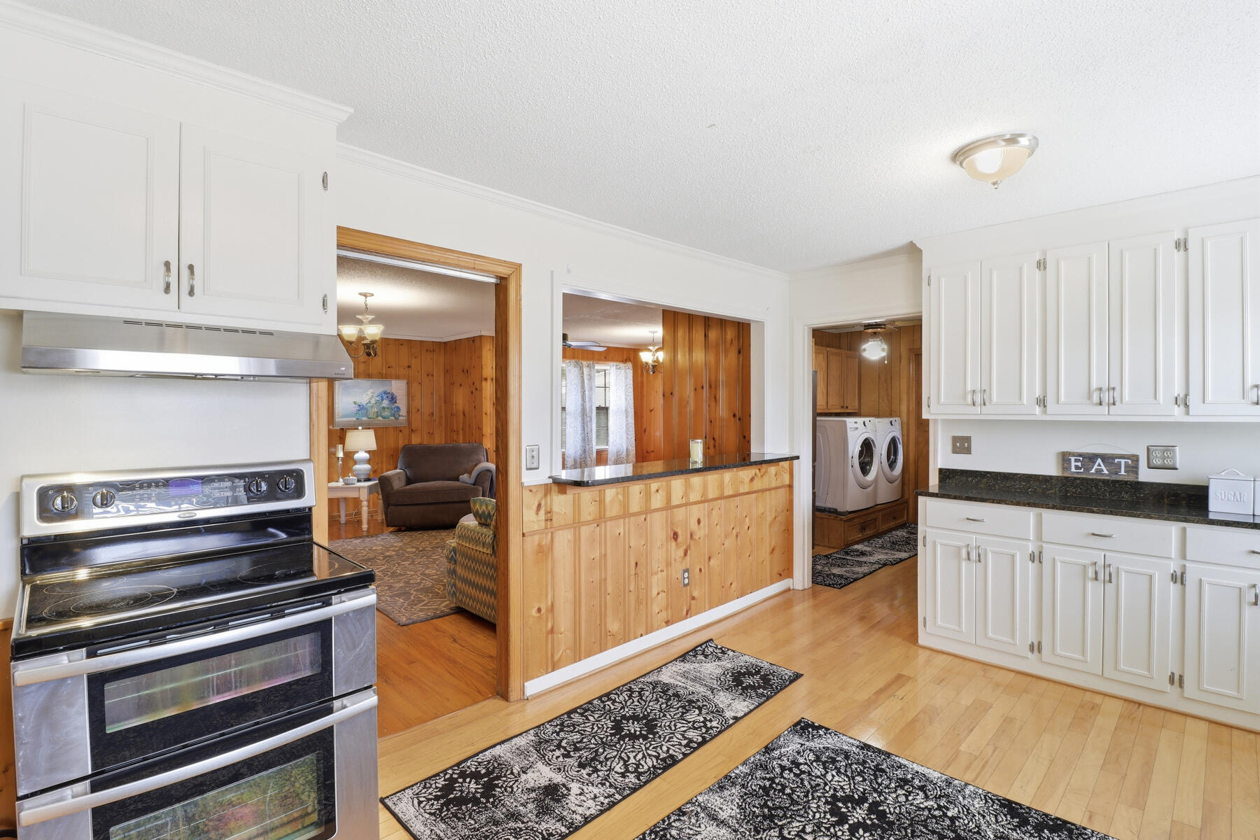 319 East Hampton Street Elloree, SC 29047 - Photo 12 of 34 untitled-27