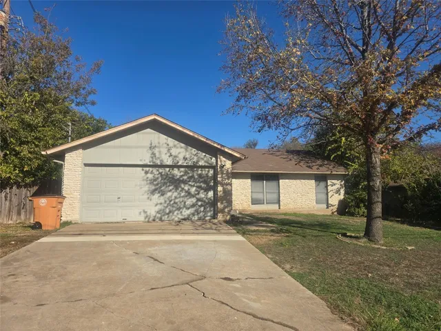 a view of house and outdoor space