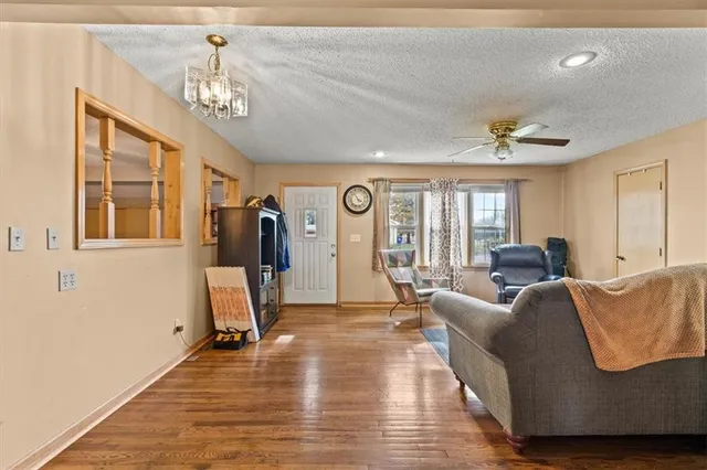 $279,000 | 1636 West 22nd Street, Lawrence, KS 66046