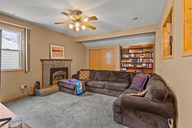 $279,000 | 1636 West 22nd Street, Lawrence, KS 66046