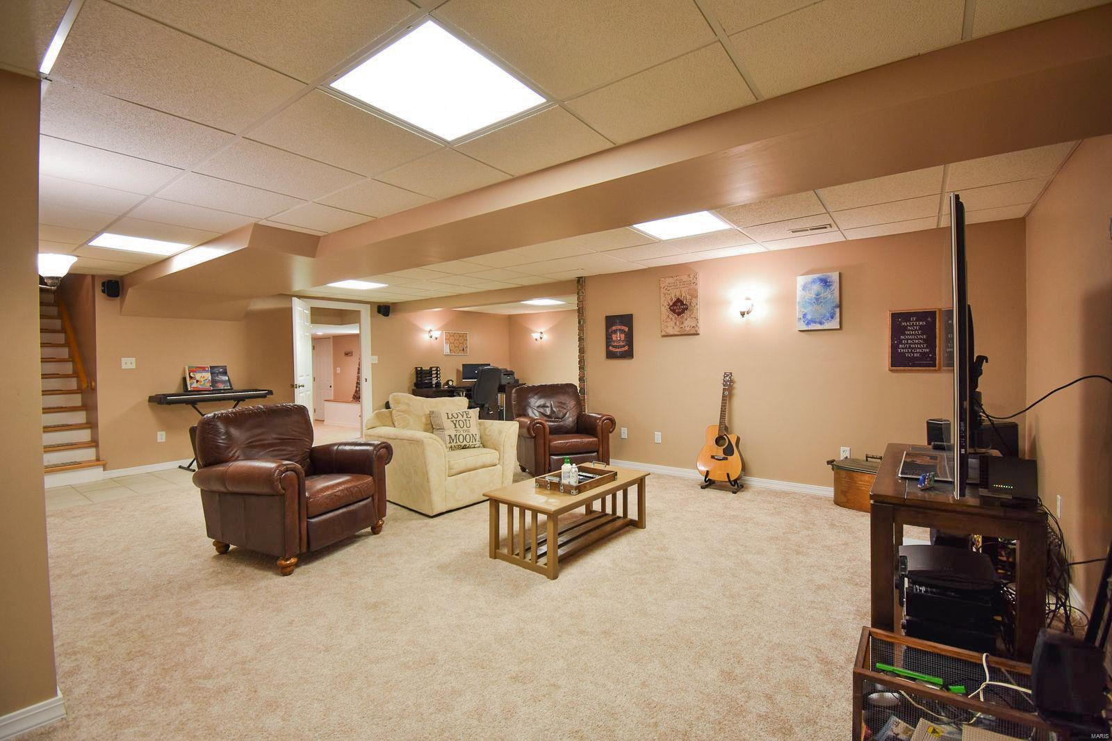 17710 Vfw Road Staunton, IL 62088 - Photo 16 of 45 Gallery Image 16