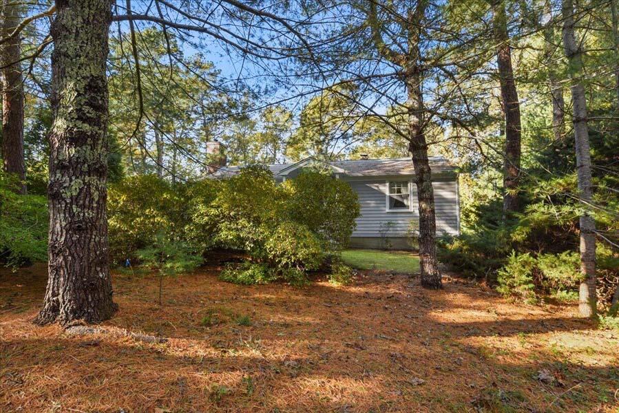 529 Santuit Road Cotuit, MA 02635 - Photo 5 of 33 20211107031112175168000000-o