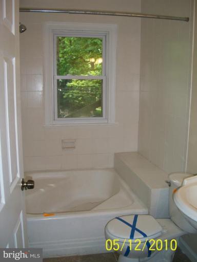 5905 Forest Road Cheverly, MD 20785 - Photo 10 of 11 Bath #1