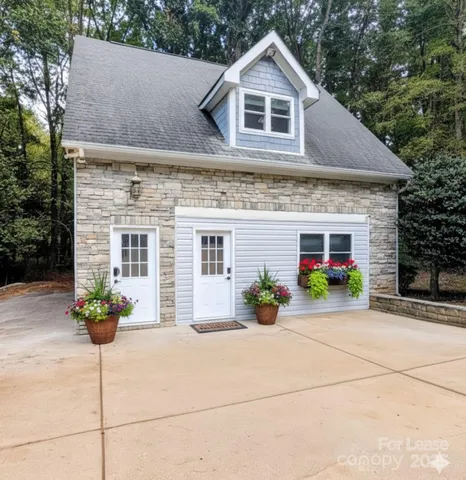 $1,595 | 14625 Phillips Road, Unit 2, Matthews, NC 28105