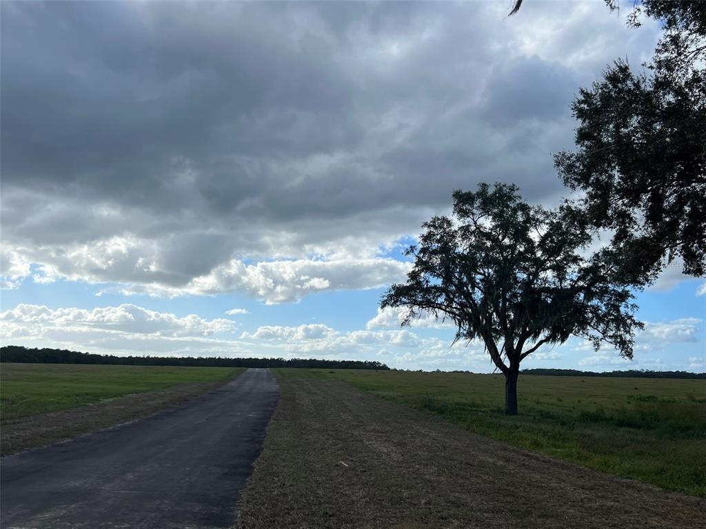 Southeast 74th Lane Road, Unit 6EAST Ocklawaha, FL 32179 - Photo 26 of 44