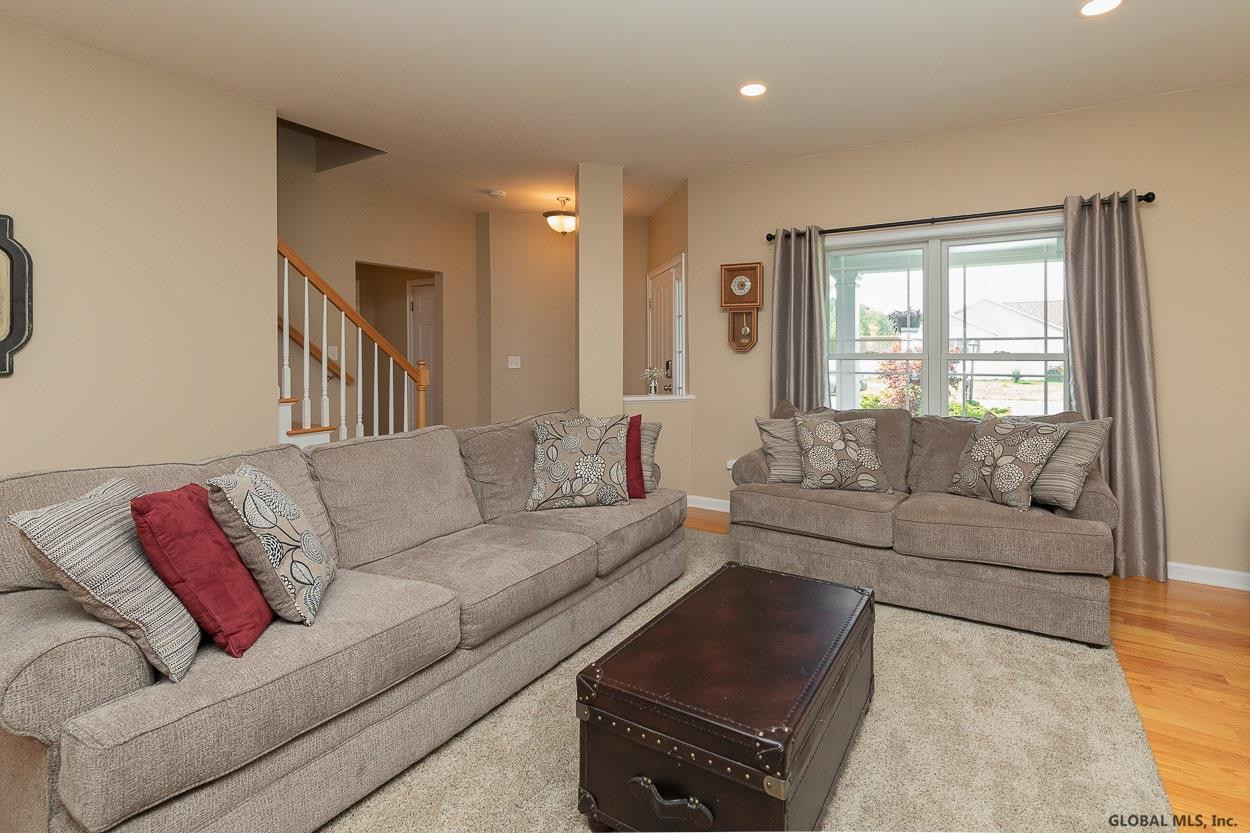 6 Morgan Road Bethlehem, NY 12158 - Photo 4 of 42 Photo 6
