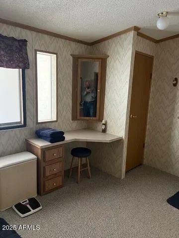 $250,000 | 725 Smoketree Drive, Wickenburg, AZ 85390