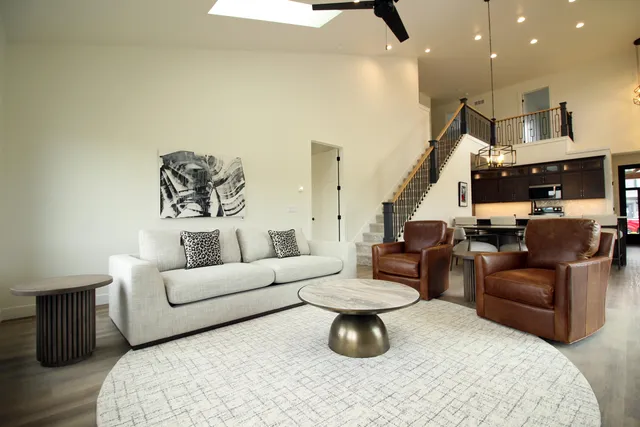 $549,900 | 367 Ridge View Drive, Milton, WI 53563