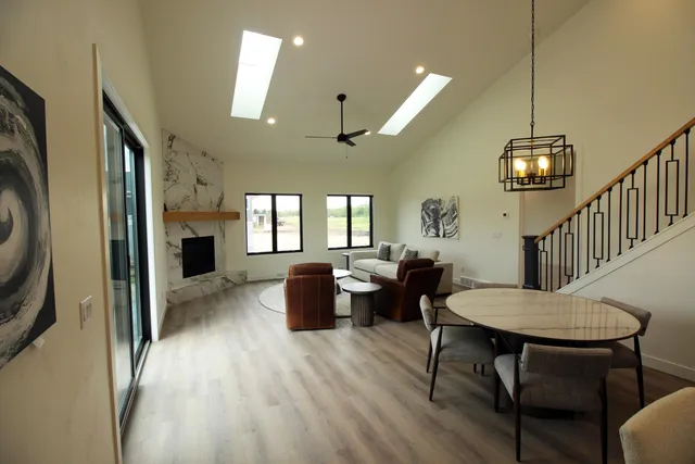 $549,900 | 367 Ridge View Drive, Milton, WI 53563