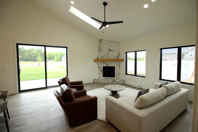 $549,900 | 367 Ridge View Drive, Milton, WI 53563