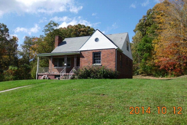 411 Armory Road Bluefield, WV 24701 - Photo 1 of 1 Gallery Image 1