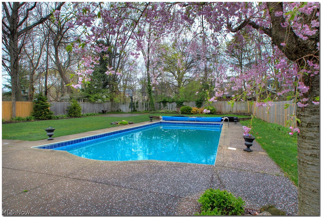 2583 Wellington Road Cleveland, OH 44118 - Photo 34 of 35 Gallery Image 34
