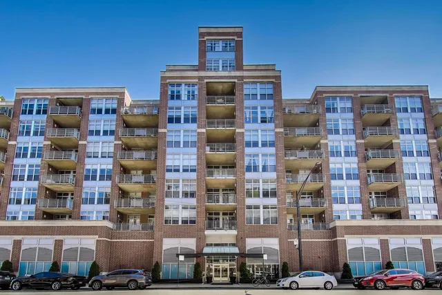 $422,000 | 111 South Morgan Street, Unit 510, Chicago, IL 60607
