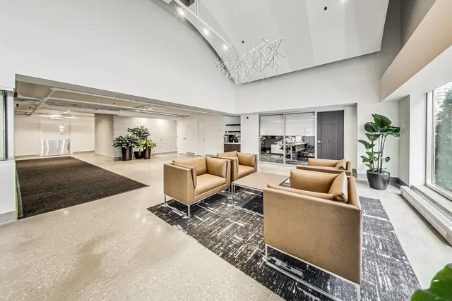 $422,000 | 111 South Morgan Street, Unit 510, Chicago, IL 60607