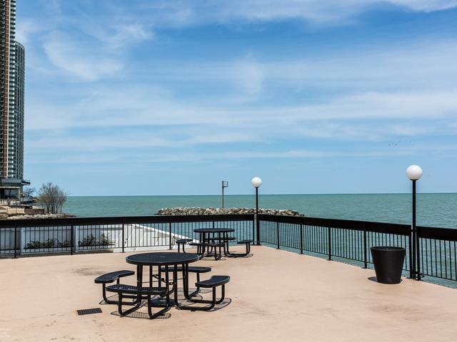 5901 North Sheridan Road, Unit 6G Chicago, IL 60660 - Photo 22 of 24