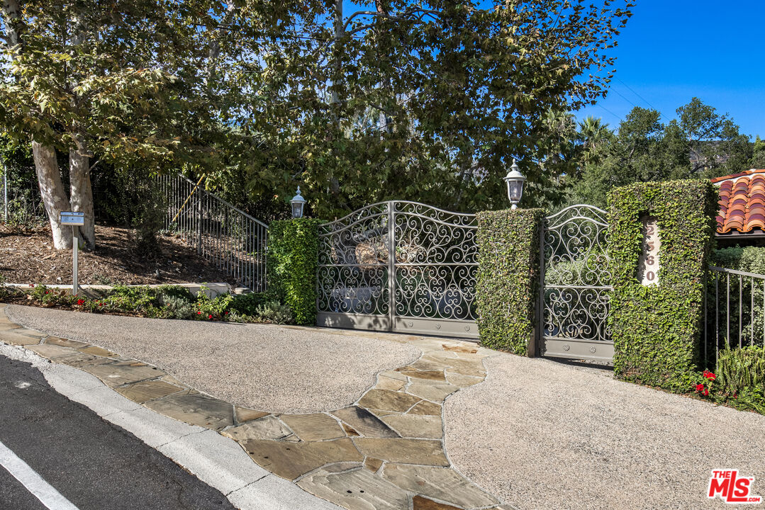 22560 Carbon Mesa Road Malibu, CA 90265 - Photo 1 of 1