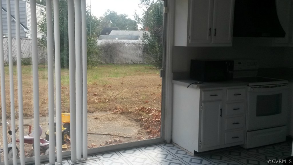 5313 River Edge Road Norfolk, VA 23502 - Photo 7 of 13 Gallery Image 7