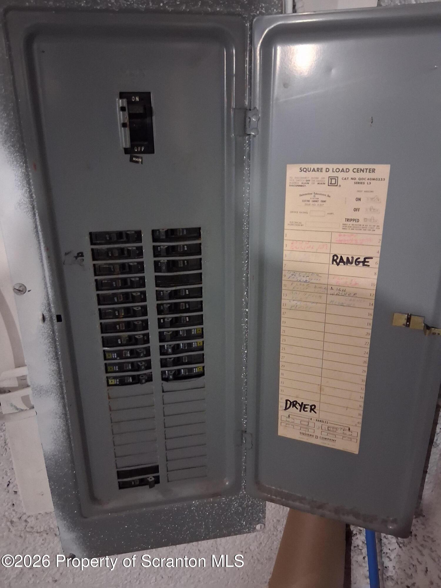 611 Moosic Street Scranton, PA 18505 - Photo 24 of 24 a close view of door