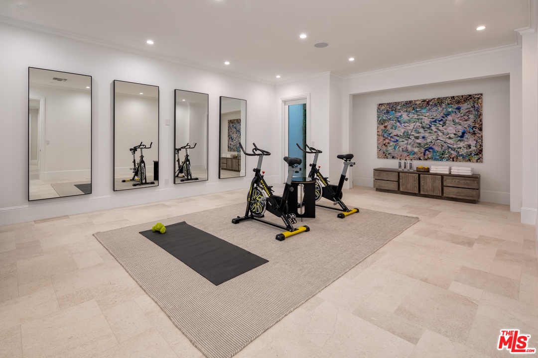 604 Walden Drive Beverly Hills, CA 90210 - Photo 25 of 31