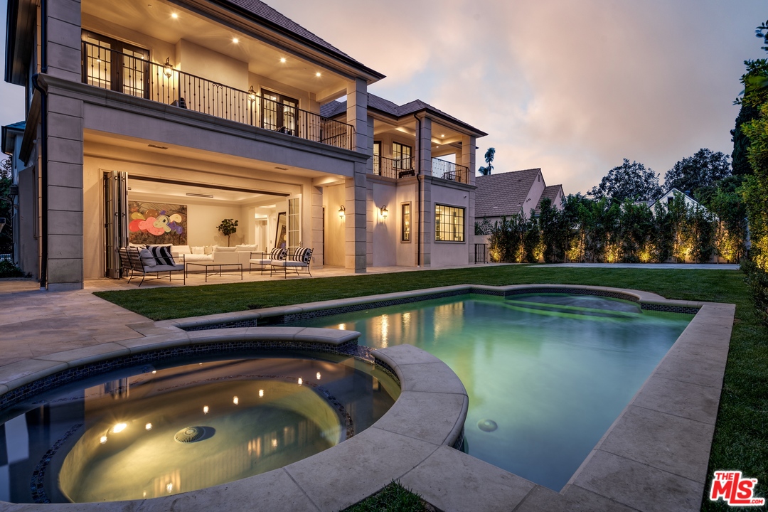 604 Walden Drive Beverly Hills, CA 90210 - Photo 29 of 31