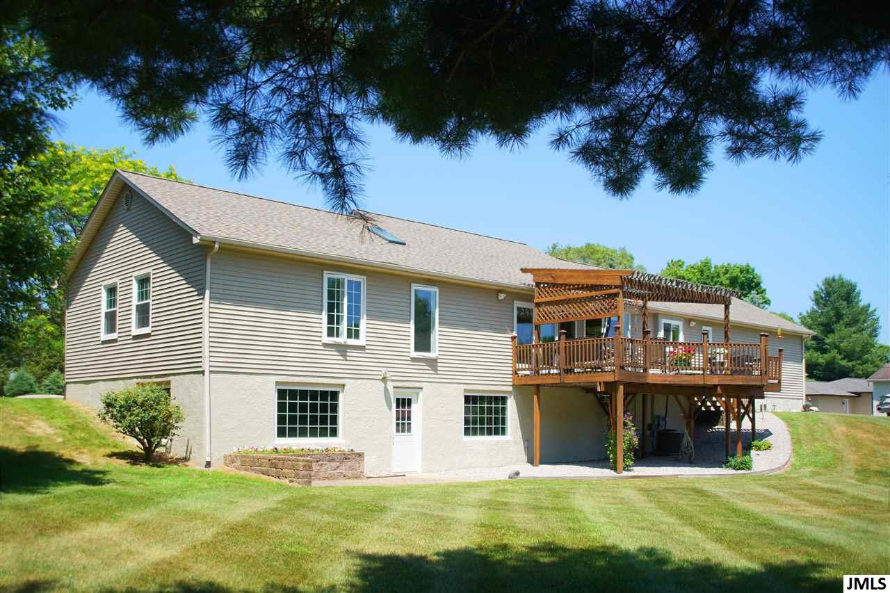 1869 Crouch Road Jackson, MI 49201 - Photo 3 of 26 Photo 3