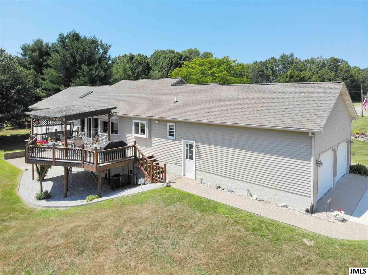 1869 Crouch Road Jackson, MI 49201 - Photo 4 of 26 Photo 4
