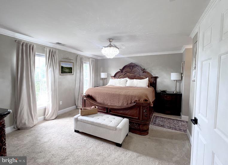 383 El Vista Drive Hanover, PA 17331 - Photo 14 of 37 Primary Bedroom