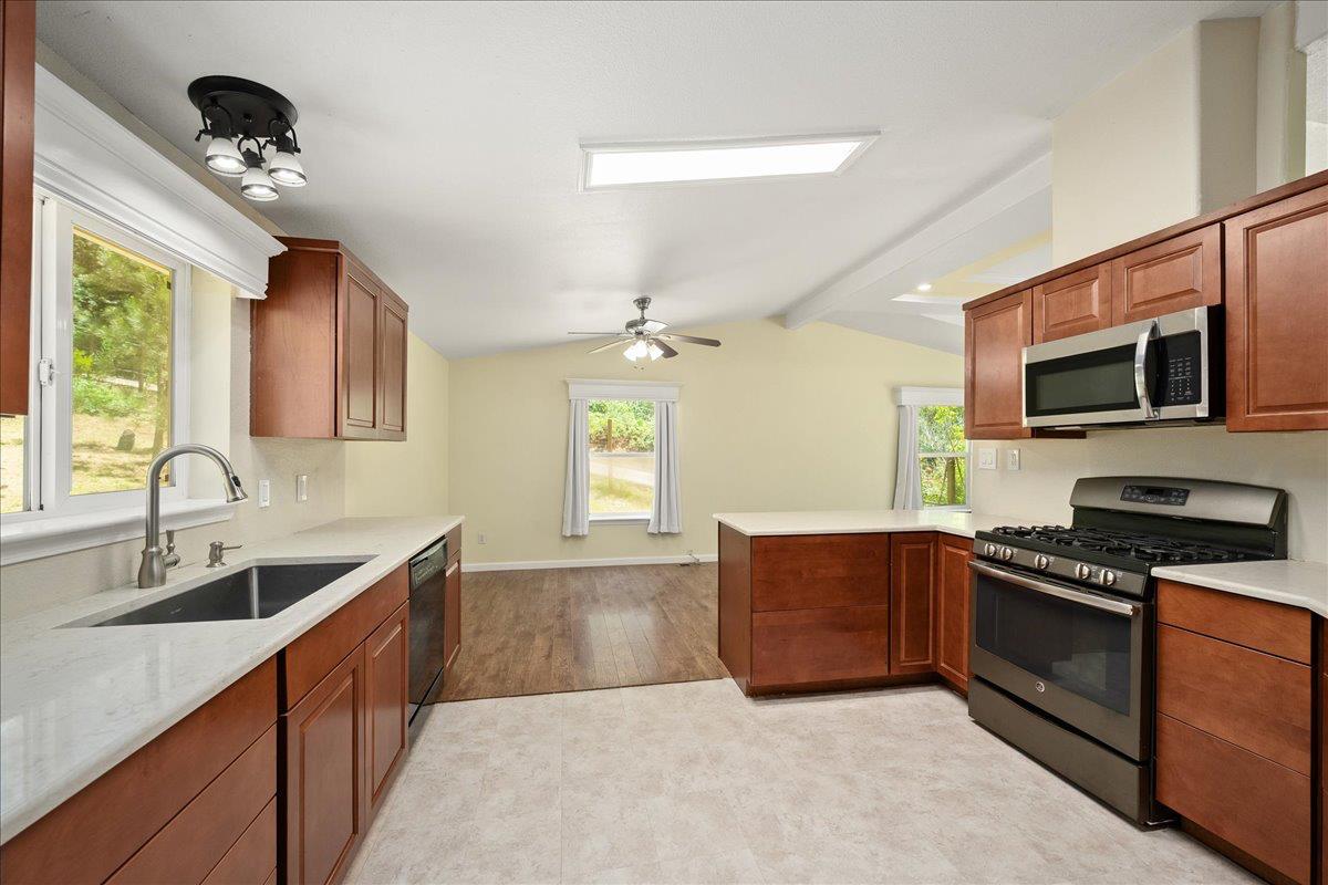21819 Todd Valley Road Foresthill, CA 95631 - Photo 14 of 37