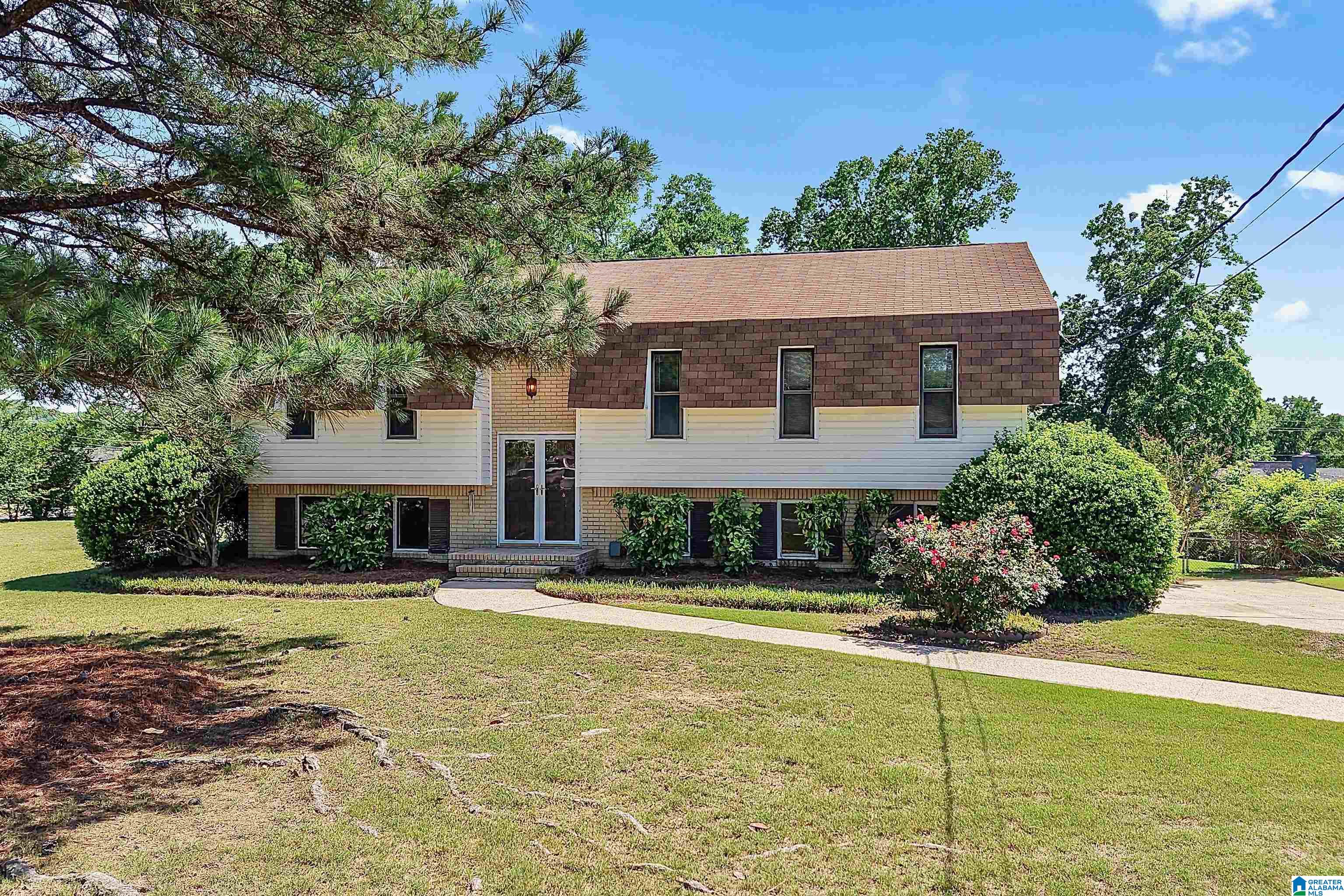 504 Wilderness Road Pelham, AL 35124 - Photo 1 of 38