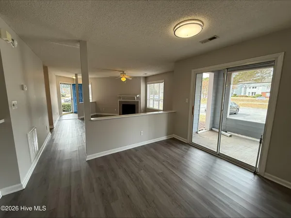 $1,200 | 107 Breezewood Drive, Unit A, Greenville, NC 27858